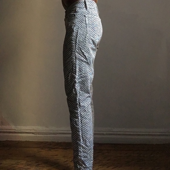 Denim - Picture 3 of 4